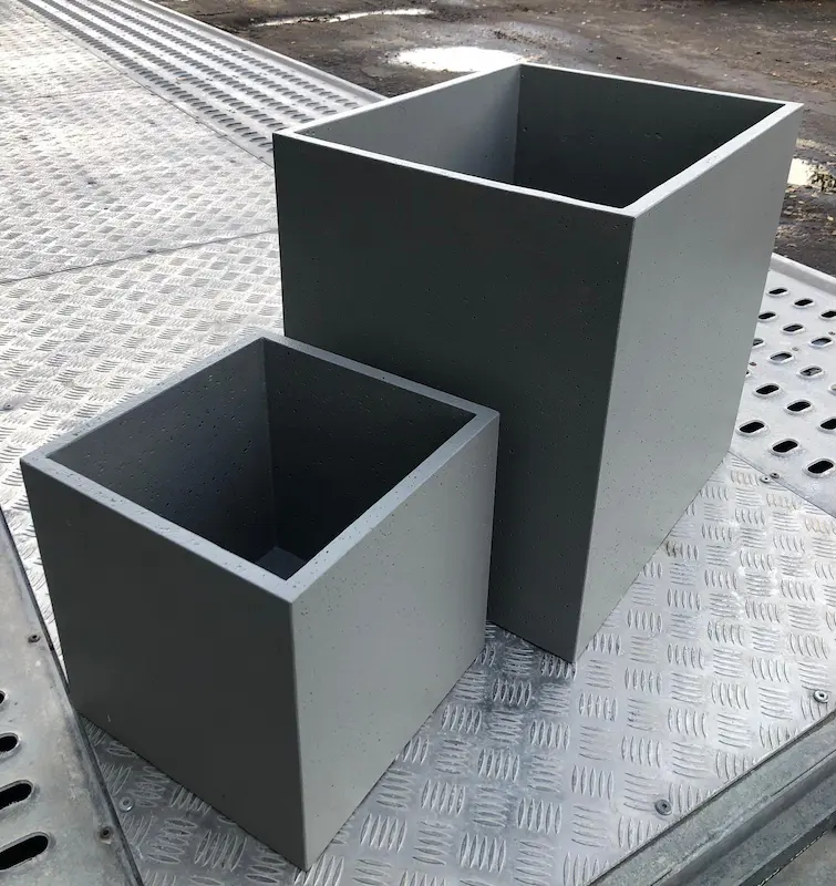 Polimēru — puķu pods